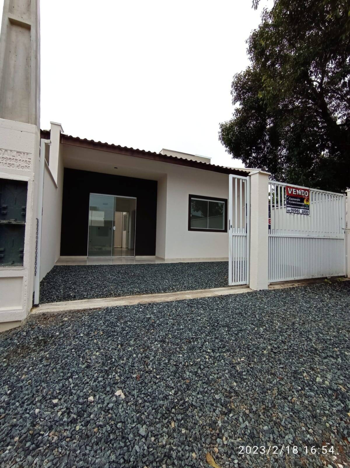 #32 - Casa para Venda em Barra Velha - SC