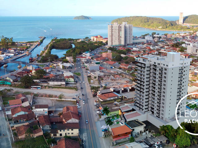 Apartamento para Venda em Penha - 4