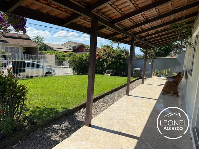 #51 - Sobrado para Venda em Joinville - SC